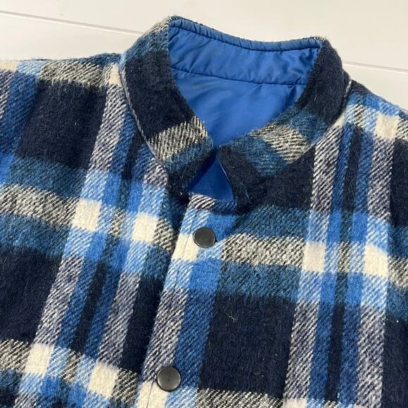 Michael Richards Vintage Blue plaid reversible puffer Vest Men’s size Large - Picture 7 of 9